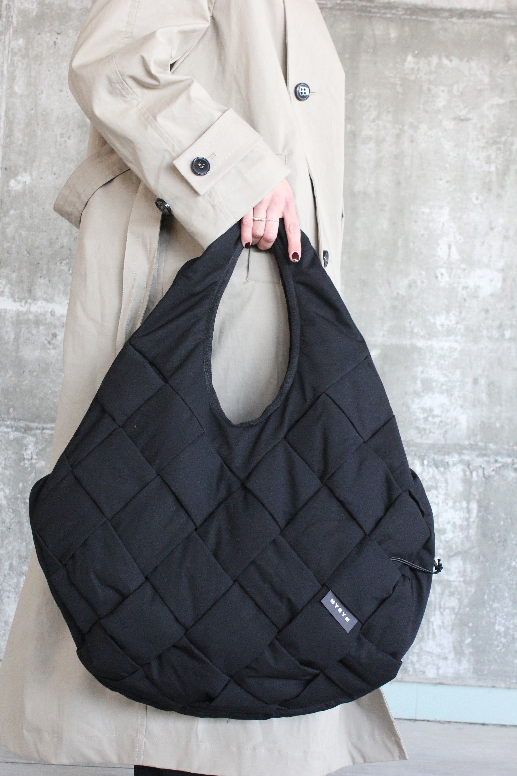 BORSA INTRECCIATA  IMBOTTITA L